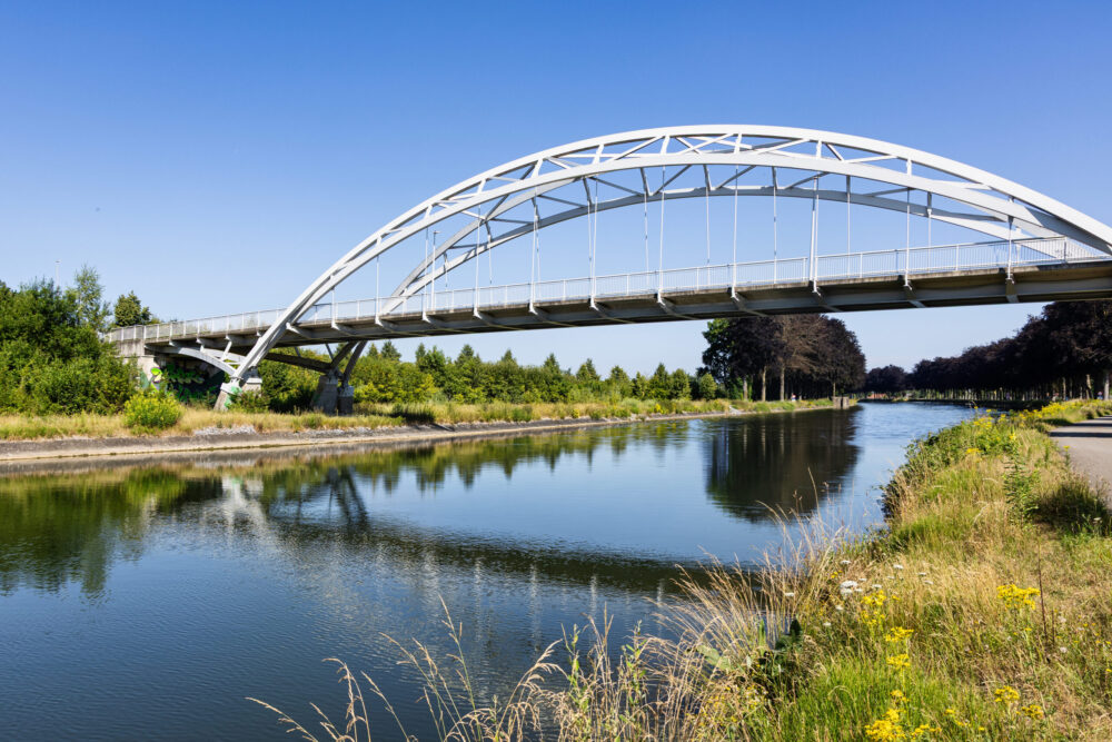 Zuid-Willemsvaart Bree_Brug_bootjesverhuur