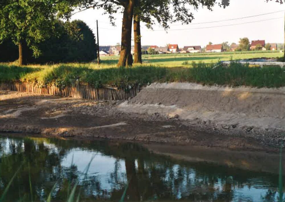 Oeververdediging herstellen